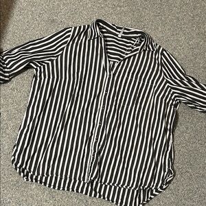 Chic Striped Button Down Shirt